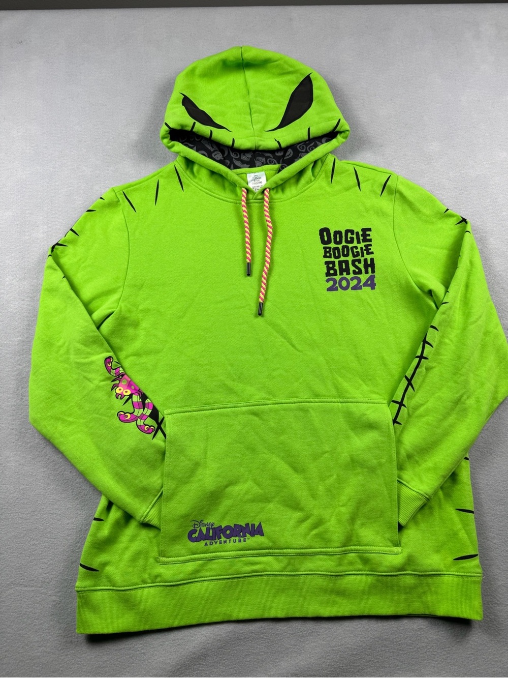 Disney Oogie Boogie Bash 2024 hoodie adult Sz Large California adventure